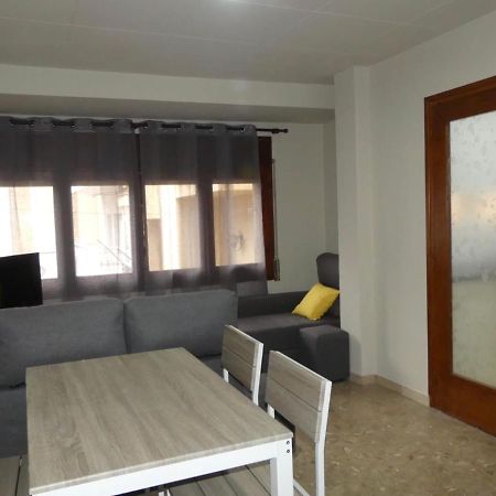 Apartament Encantador Al Centre De Vic Aptgarbi Exterior photo