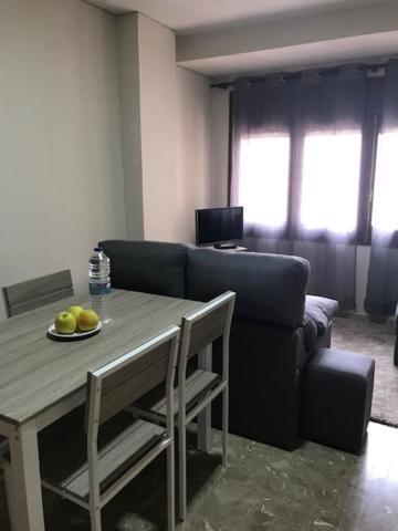 Apartament Encantador Al Centre De Vic Aptgarbi Exterior photo
